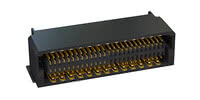 Foto: Conector Zero8 acodado, apantallado, de 52 polos
